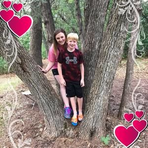 Meet your Posher, Crystal